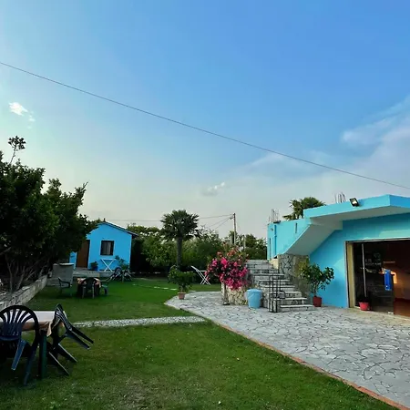 بيت ضيافة Family Spot